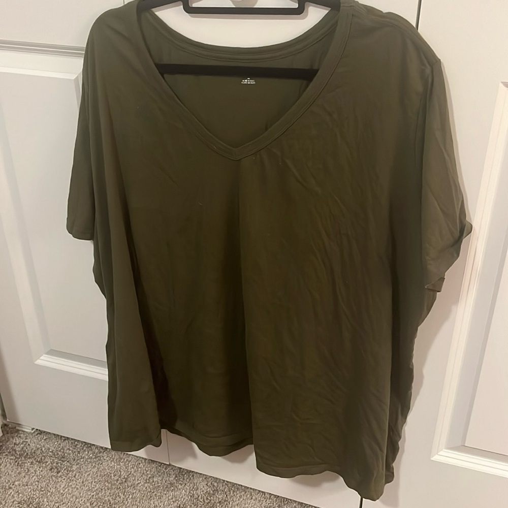 Camo green tshirtt